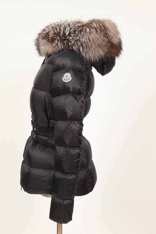 Moncler モンクレール Boed ボエ ファー付ダウンジャケット レディース 21 22年秋冬新作 送料無料 新作 Moncler モンクレール Fall Winter 21 22fw Moncler モンクレール Fall Winter ウィメンズ ダウンジャケット ファー付ダウンジャケット