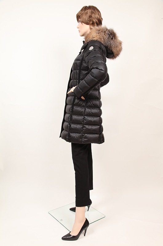 Moncler モンクレール Hermifur エルミファー フォックスファー付ダウンコート レディース 21年秋冬新作 送料無料 新作 Moncler モンクレール Fall Winter 21fw Moncler モンクレール Fall Winter ウィメンズ ダウンコート ファー付ダウンコート