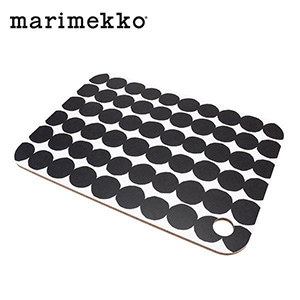 �ޥ��å� Marimekko ���åƥ��󥰥ܡ��� �饷���ޥå� �̲� 067374-190 �饷���ޥå� Rasymatto Chopping Board �ޤ��� �ȥ졼 ���å��� ��