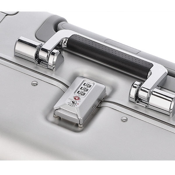 ゼロハリバートン Zero Halliburton スーツケース ビジネス