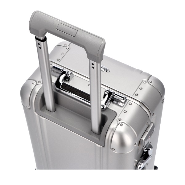 【美品】ゼロハリバートン　インターナショナルキャリーオン 33L アルミ 楽天市場】＼店内、新春SALE開催中／ ゼロハリバートン Zero