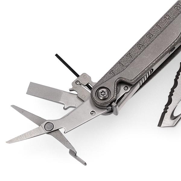 m.u.l グレーレザーキルティング型押し キャンディクラッチ m.u.l