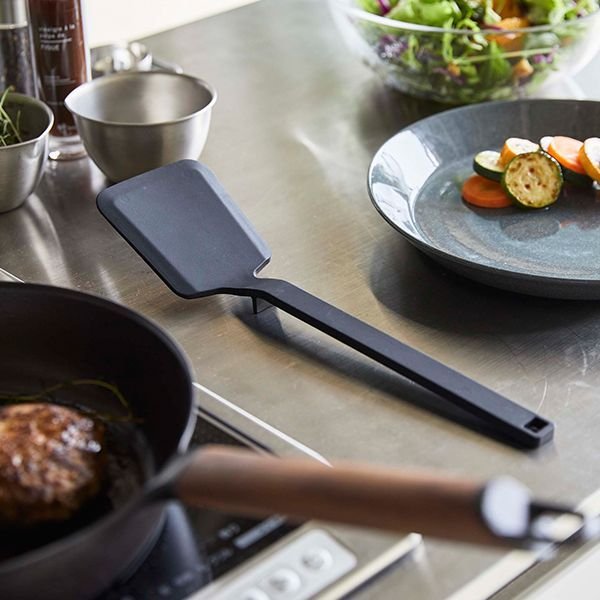 フライ返し シリコーンフライ返し tower タワー 山崎実業 フライパン