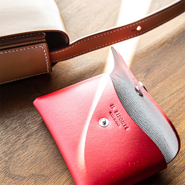 �߸˸¤� ����ӥ���� Il Bisonte ̾������ �����ɥ����� SCC100 CARD CASE PV0039 ��� ��ǥ����� �쥶�� �ܳ� ̾�ɥ����� ���������� ������� ��