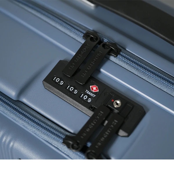 �֥饤�ƥå� BRIGHTECH �����ĥ����� M������ 44L 1ǯ�ݾ� BRO-22 ����꡼�Хå� �ե���ȥ����ץ� TSA���å� �ӥ��ͥ� ��ĥ ι�� ���� ��