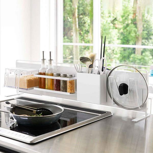 TVにて紹介されました 突っ張れて倒れない 窓枠ラック tasty