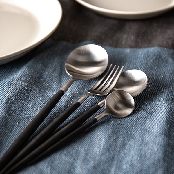 Cutipol �����ݡ��� GOA ���� Dessert fork �ǥ����ȥե����� Black �֥�å� ���ȥ�꡼ 5609881940907 GO07 ������ ��