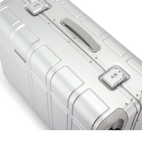 �߸˸¤� ���ॽ�ʥ��� ����ꥫ��ġ��ꥹ���� American Tourister �����ĥ����� ����� ���ԥʡ� 67cm 122764 Alumo SPINNER 67/24 ��