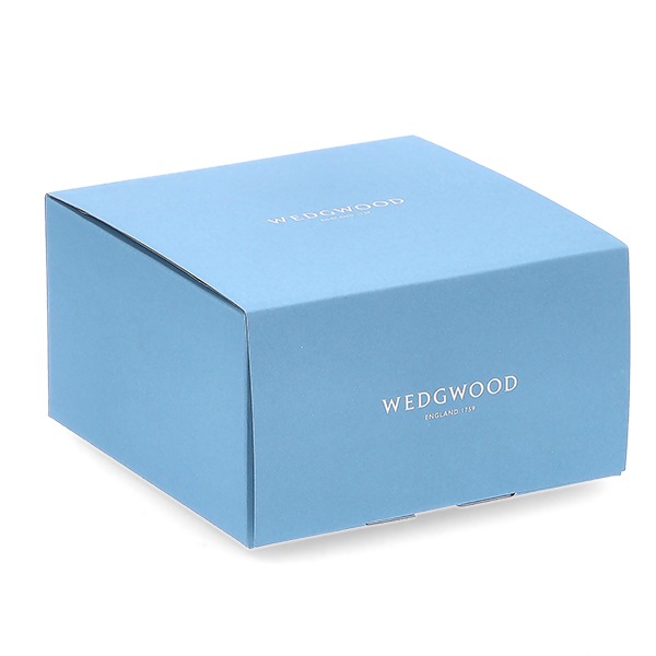 �����å����å� WEDGWOOD �ƥ������å�&�������� �磻��ɥ��ȥ��٥꡼ ����Ȣ���� �ƥ������å� �����ҡ����å� ���� ���� ���� ���ȥ�꡼ ���å��� ������� �֥��� 1053287 Wild Strawberry TEACUP & SAUCER ��