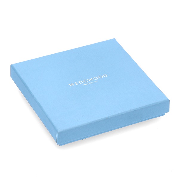 �����å����å� WEDGWOOD ���������ȥ쥤 �磻��ɥ��ȥ��٥꡼ ���� �� ����Ȣ���� ���� ������ �ѻ� ��껮 ���� �ץ졼�� ���å��� ������� �֥��� 1061265 Wild Strawberry SQUARE TRAY ��