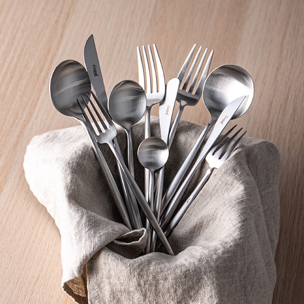 Cutipol �����ݡ��� MOON MATT �ࡼ��ޥå� Coffee spoon �����ҡ����ס��� Silver ����С� ���ȥ�꡼ MO11F ������ ��