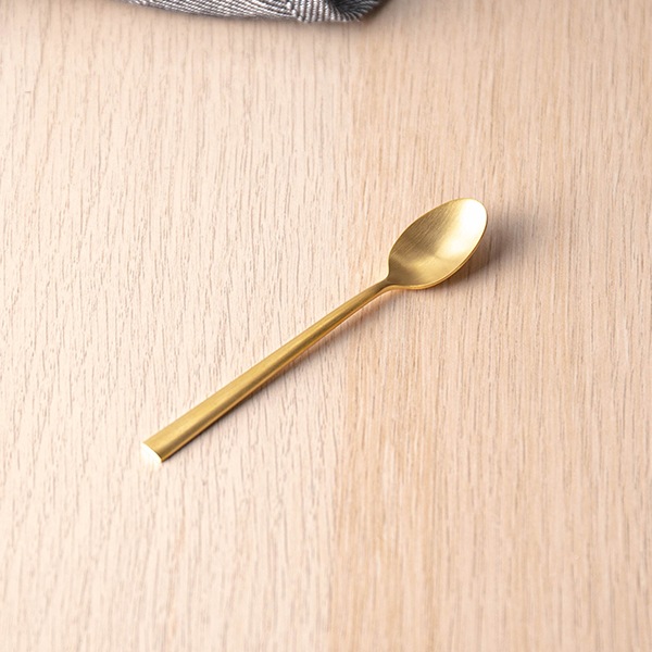Cutipol �����ݡ��� DUNA GOLD BRUSHED �ǥ�ʥ�����ɥ֥�å���� Coffee spoon �����ҡ����ס��� Gold Matt ������ɥޥå� ���ȥ�꡼ 5609881749128 DU12GB ������ ��