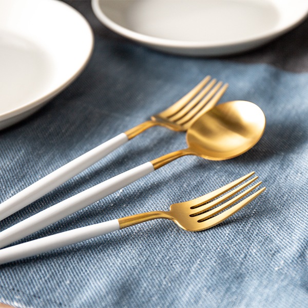 �����ݡ��� Cutipol GOA ���� �ե��å���ե����� �ۥ磻�ȡߥ������ Fish fork White Gold ���ȥ�꡼ ������ ��