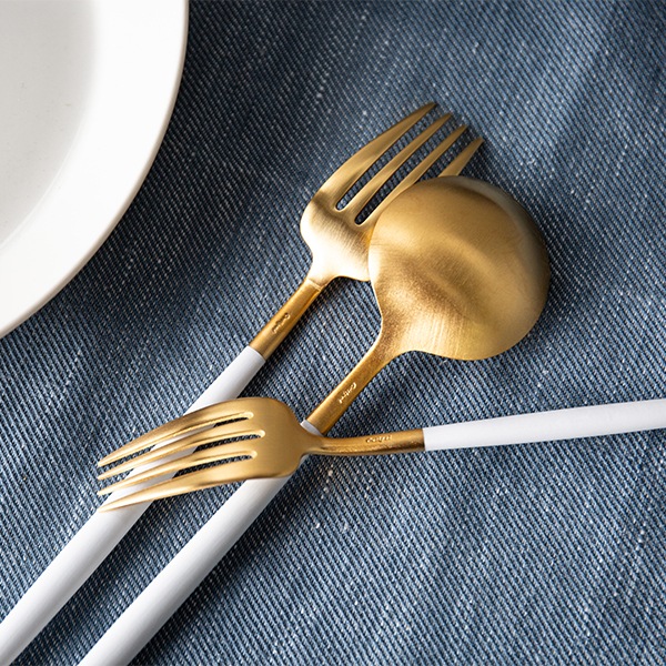 �����ݡ��� Cutipol GOA ���� �ե��å���ե����� �ۥ磻�ȡߥ������ Fish fork White Gold ���ȥ�꡼ ������ ��