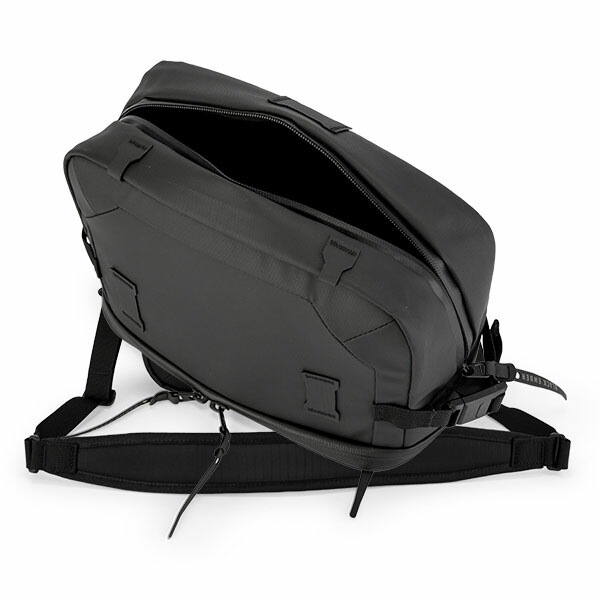 �֥�å�����С� BLACK EMBER �����Хå� ���������Хå� ���ݤ� �Ф�ݤ� �����ǥ� 50013 CITADEL DSLR PACK ��� ��ǥ����� �ɿ� ��