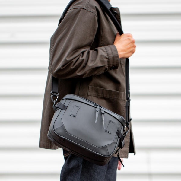 �֥�å�����С� BLACK EMBER �����Хå� ���������Хå� ���ݤ� �Ф�ݤ� �����ǥ� 50013 CITADEL DSLR PACK ��� ��ǥ����� �ɿ� ��