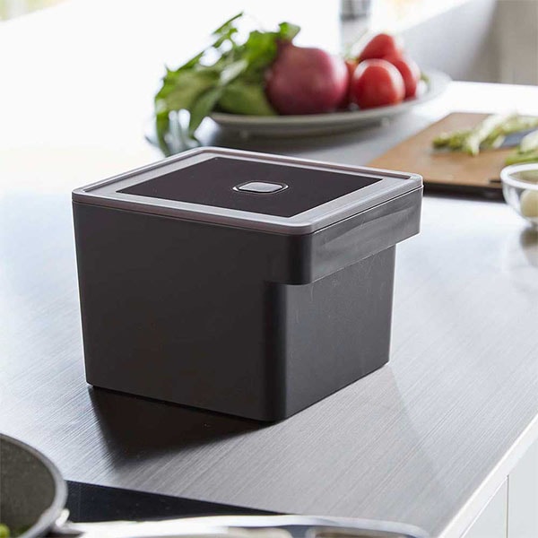 みそパックごと収納ハンドル付き密閉フードコンテナ タワー 山崎実業