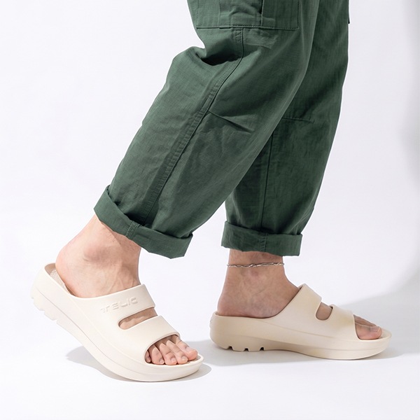 �ƥ�å� TELIC ���֥� ���ȥ�å� W-STRAP ��� ��ǥ����� ���饤�ɥ����� ���쥵����� �ꥫ�Х꡼������� ���ݡ��ĥ������ ���������ݡ��� ������桼�� ��ư�� �������� �⤭�䤹�� ��ȿ���� ��