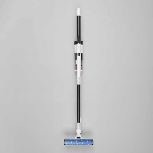 【新品未開封】SANKA SSC-4000WH スティッククリーナー SANKA サンカ 充電式スティッククリーナー 2WAY ホワイト 自走式