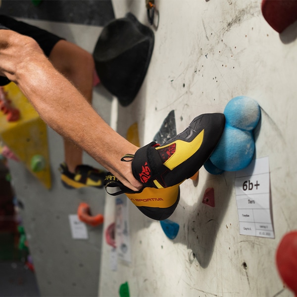 La Sportiva SKWAMA 10S Black/Poppy スポルティバ スクワマ