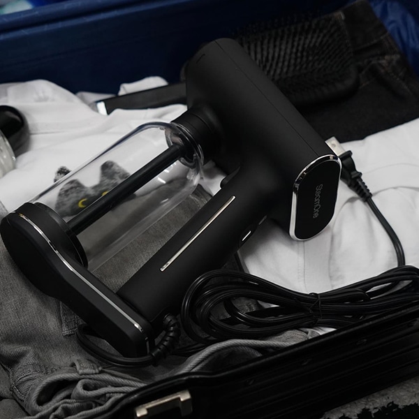 SteamOne ハンディスチーマー ブラック SteamOne 衣類スチーマー KARL XL BLACK 2Wayハンディスチーマー