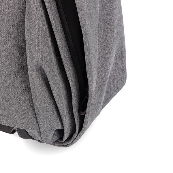 cote&ciel バックパック　イザール　Lサイズ グレー cote&ciel - Isar L EcoYarn Grey - バックパック / リュック