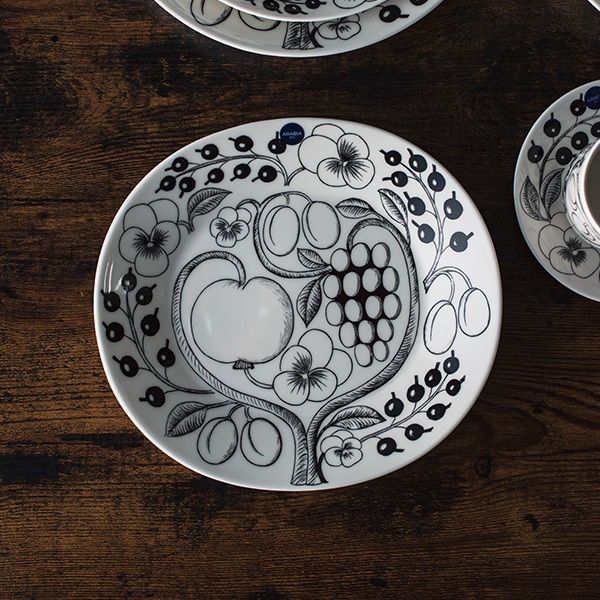 ����ӥ� Arabia �� �ץ졼�� �滮 25cm �ѥ�ƥ��å� 1005394 �֥�å� & �ۥ磻�� Paratiisi Plate Oval Black & White �ݻ� ����� �����ӥ󥰥ץ졼�� ���� ���� �̲� ������� ���襤�� ���å��� ��