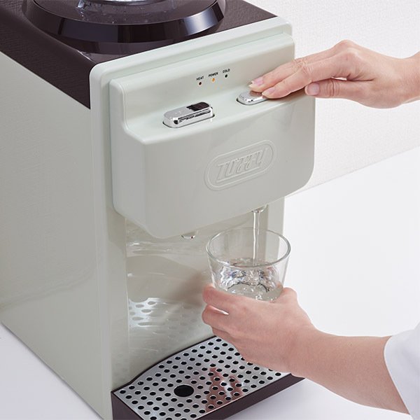 Toffy ウォーターサーバー 卓上型温冷両用タイプ ペットボトル 卓上 2L