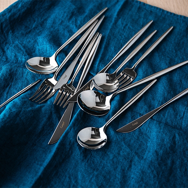 Cutipol �����ݡ��� MOON MIRROR �ࡼ��ߥ顼 Dessert Knife �ǥ����ȥʥ��� Silver ����С� ���ȥ�꡼ MO06M ������ ��