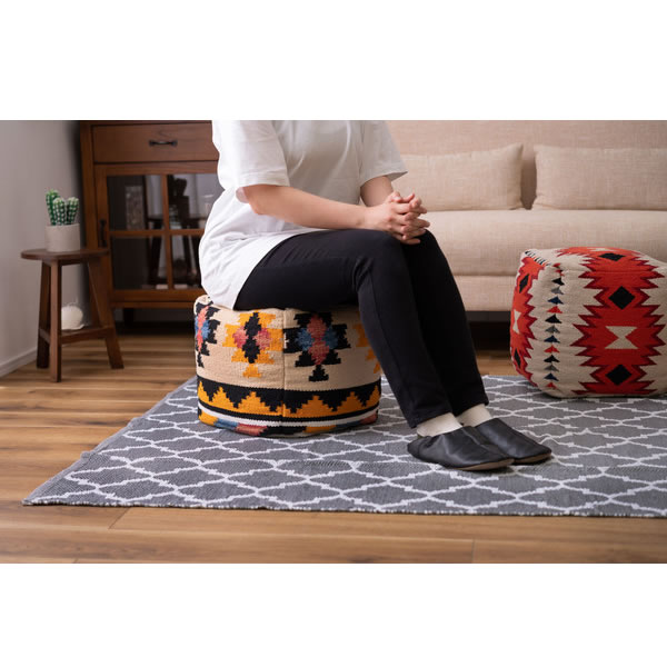 オルテガ柄 木製スツール 【公式通販】