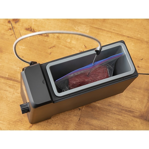 芯温スマートクッカー TESCOM 低温調理器　※必ず説明をお読みください。 テスコム、食材の“中心温度”を測って調理する低温調理器「芯温