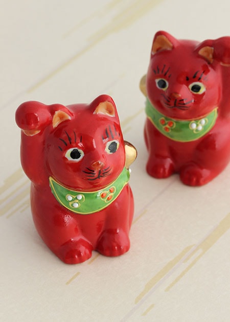 和陶房 ミニ招き猫（赤ぬり）｜九谷焼のうつわ｜和食器通販 じろや