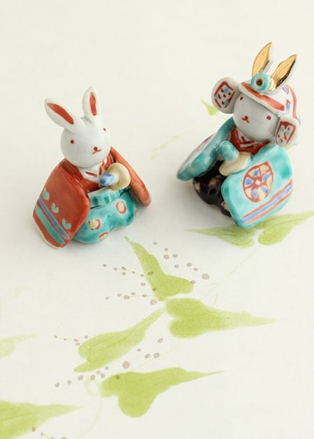 多田利子 端午の節句（兜ウサギ） ｜置物｜九谷焼のうつわ｜和食器通販