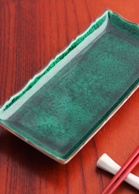 九谷焼作家池島保雄作青白瓷七宝文彫花入桐共箱、陶歴付き置物新築祝い