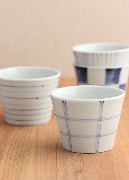 文吉窯「そメや」 そば猪口（格子）｜九谷焼のうつわ｜和食器通販 じろや