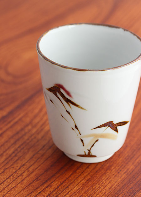 長谷川塑人 湯呑（鉄絵銅彩／B）｜九谷焼のうつわ｜和食器通販 じろや