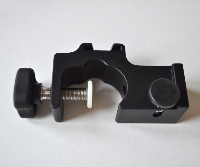 [ò]POLE BRACKET ASSY [5198-059]