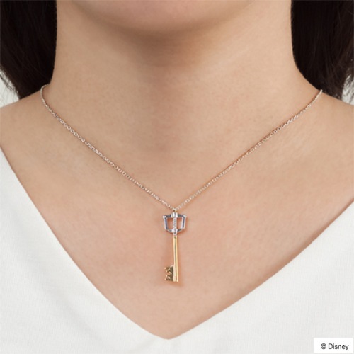 �ڥ��󥰥��� �ϡ��ġۥ����֥졼�ɡ֥��󥰥���������� �����������ɡץͥå��쥹 ���������꡼ �ץ쥼���