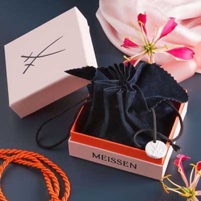 いちごチャーム付き、メッサジオ、ブレスレット Yahoo!オークション -「メッサジオブレスレット」の落札相場