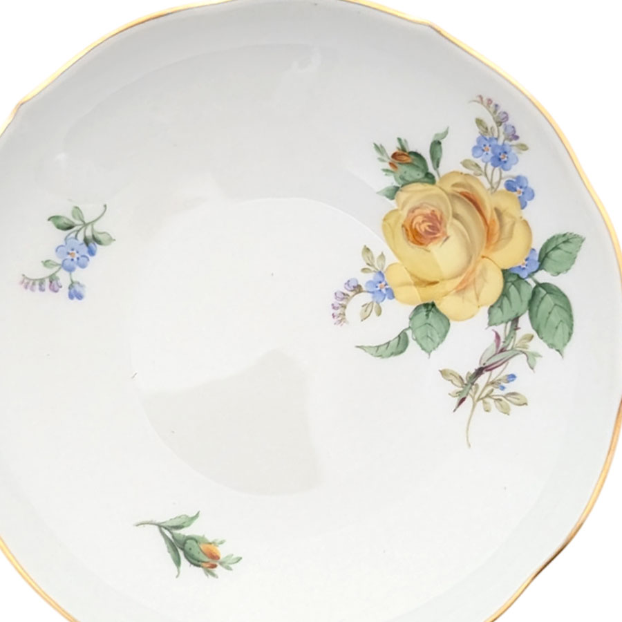 マイセン 「黄色いバラと忘れな草」ティーカップ＆ソーサー 020910