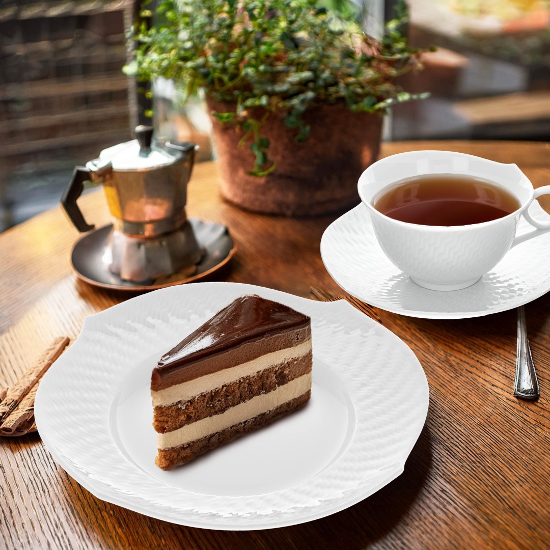 マイセン 波の戯れ ホワイト ティーカップ＆ソーサー3ピースセット