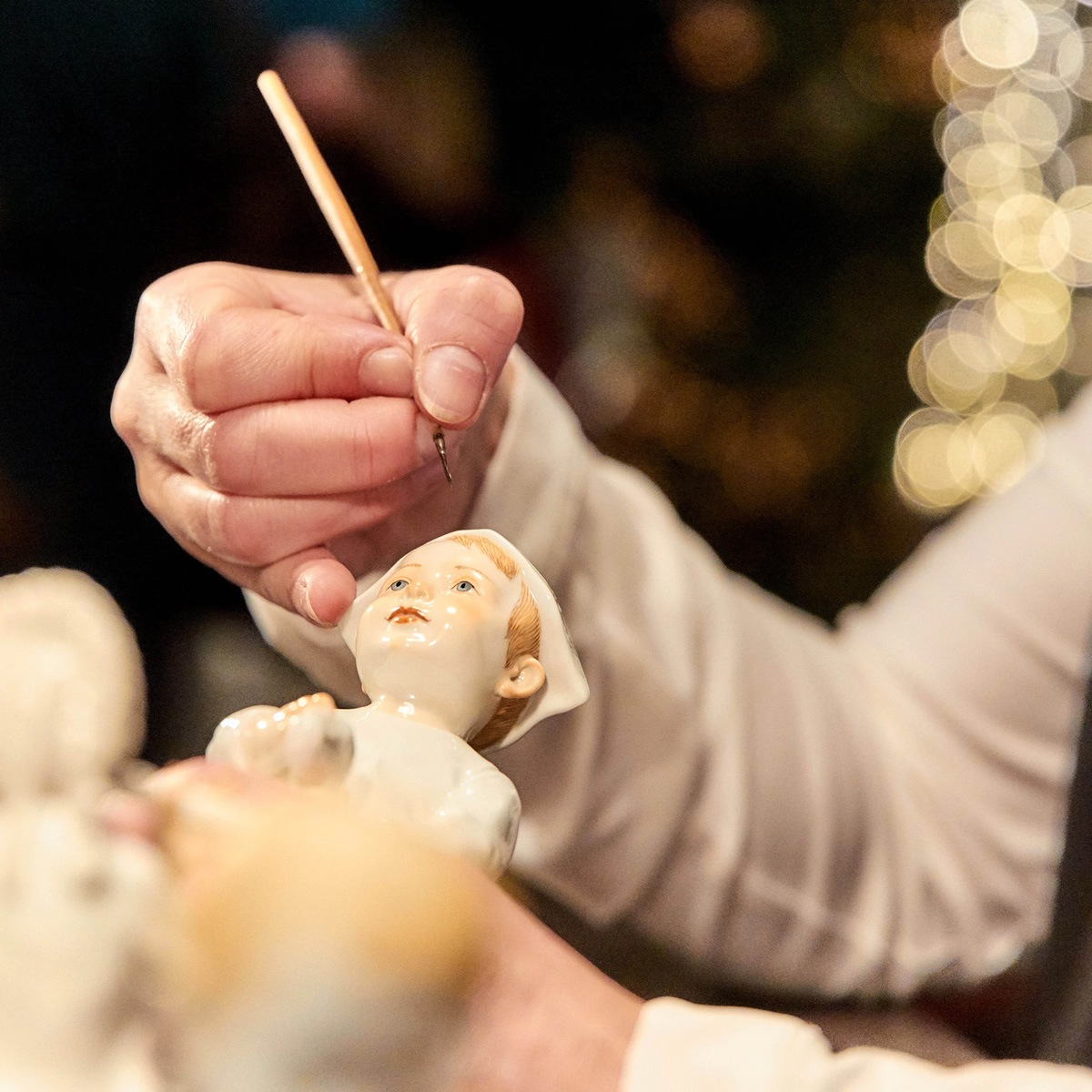 マイセン 手捻り人形ヘンゼルとグレーテル マイセン 手捻り人形ヘンゼルとグレーテル MEISSEN（陶芸）のフリマ