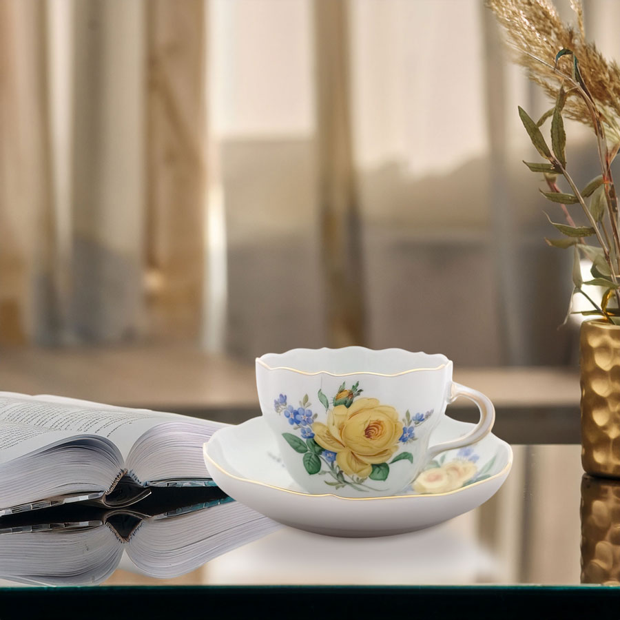 マイセン 「黄色いバラと忘れな草」ティーカップ＆ソーサー 020910