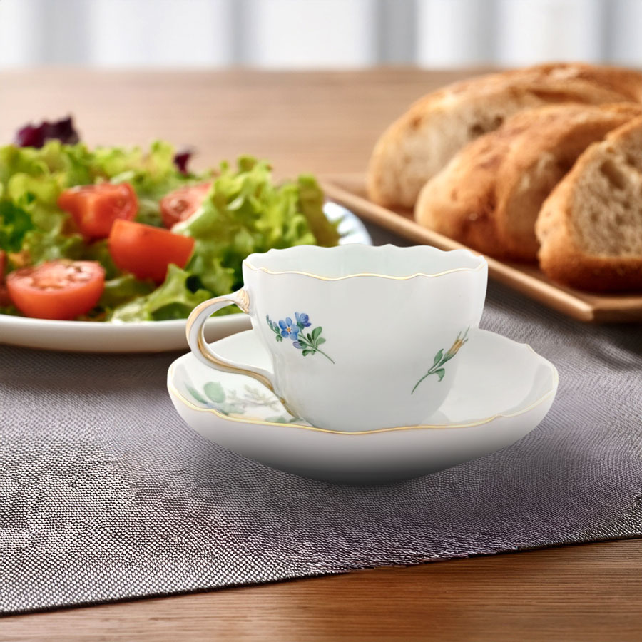 マイセン 「黄色いバラと忘れな草」ティーカップ＆ソーサー 020910