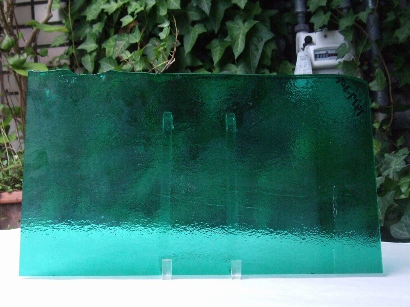 ブルザイ_BU-1417-0030_BUF_B_写真は見本_25cm×22cm ｜ステンドグラス