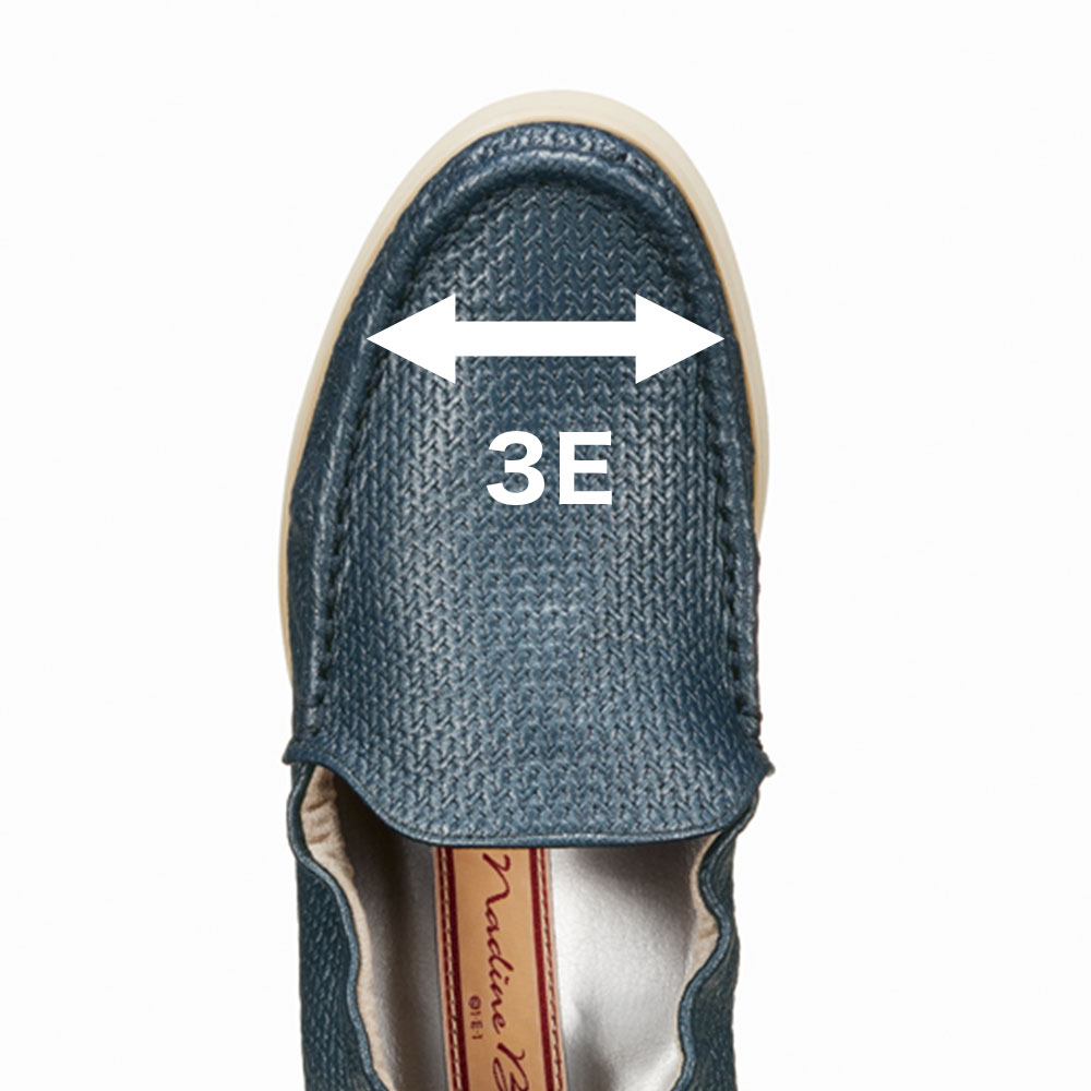 【Nadine Butin】未使用　魔法の4Eシューズ　牛革やわらかソール軽量 Nadine Butin】未使用 魔法の4Eシューズ 牛革やわらかソール軽量