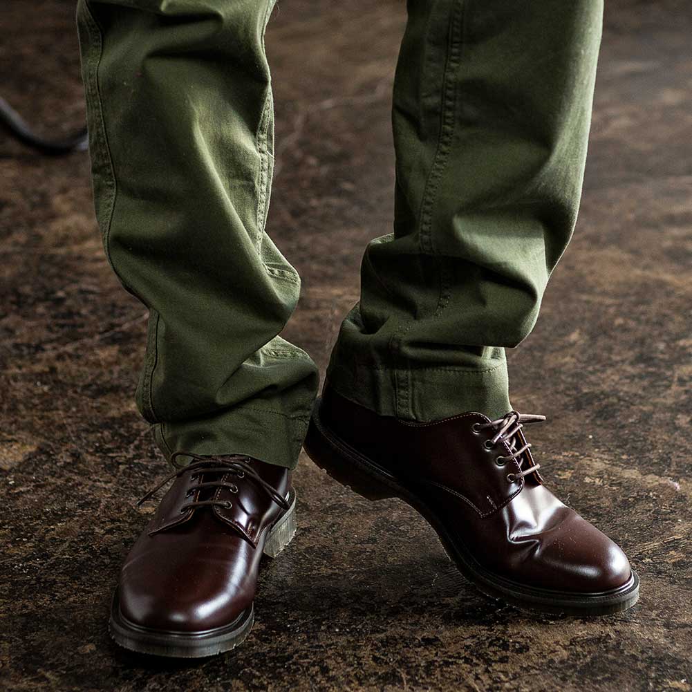 靴 メンズ イギリス製 レザーシューズ 4eyelet プレーントゥ Solovair ソロヴェアー エアクッションソール くつ シューズ 革 革靴 ビジネス ドクターマーチン あす着対応 セール対象 メンズファッション シューズ レザー グッズ専門店glencheck グレンチェック