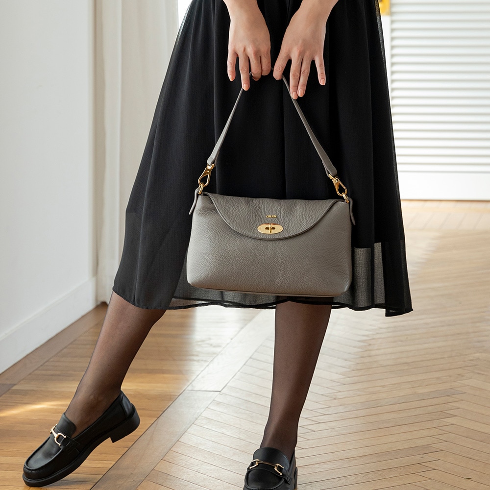 【美品】WATERBURY USA本革レザー2Way ショルダー・ハンドバック ショルダーバッグ ハンドバッグ 2WAY レザーバッグ 本革