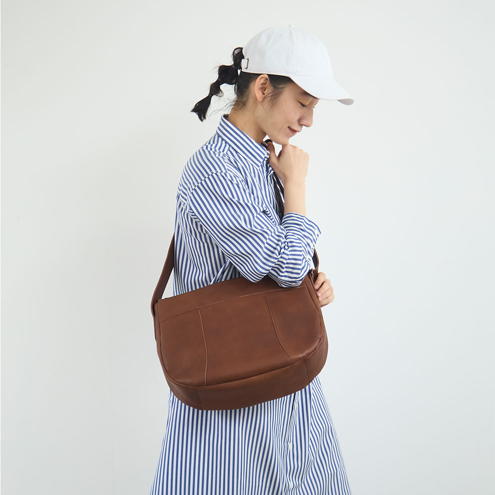 Kanmi./カンミ ショルダーバッグ B24-01 防水 はっ水 斜め掛け Kanmi./カンミ All story pote ショルダーバッグ B24-01 かんみ