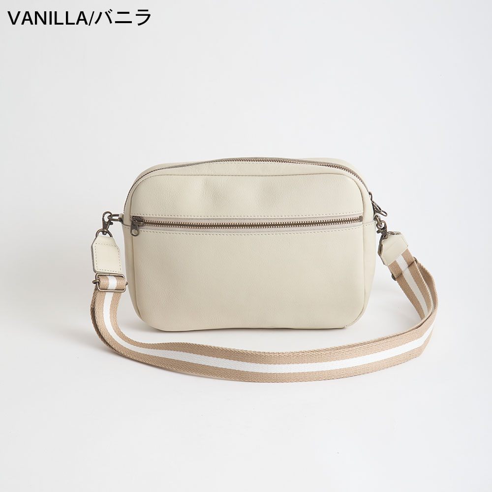 ミネ カンミ kanmi 「All story ボディバッグ」 バニラ Kanmi